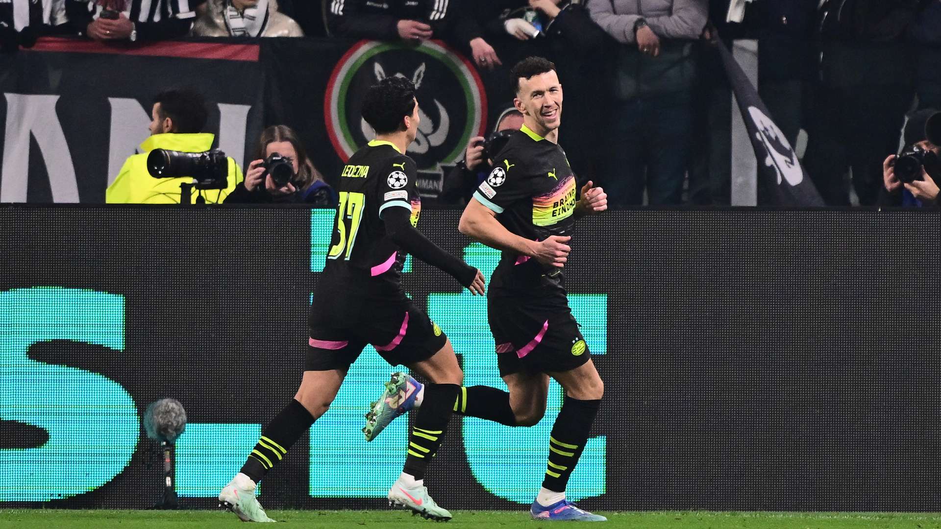 罗马诺：目前的感觉是莫德里奇真的可以和皇马再续约一年.